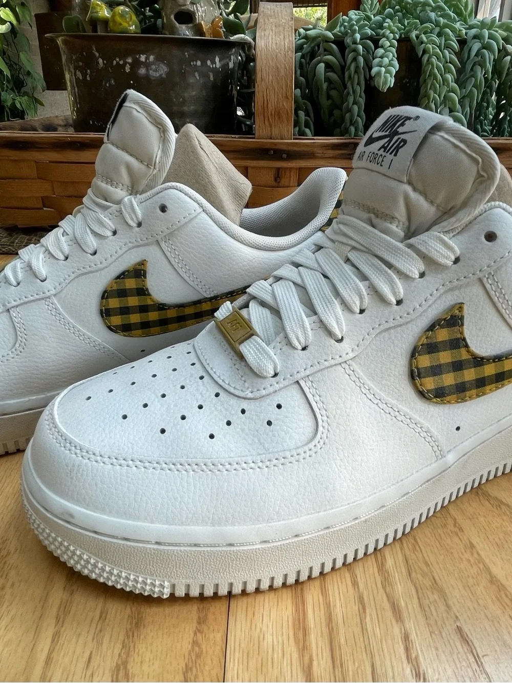 Nike Air Force 1 Low “Bronzine Gingham” Swoosh Sz. 9